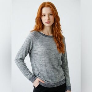 Gadewake Women’s Blue Long Sleeve Soft Jersey Shirt with Pockets